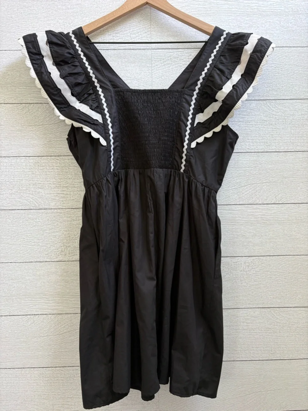 ENTRO Ric Rac Ruffle Mini Dress Black White Size Large NWT - Picture 13 of 15